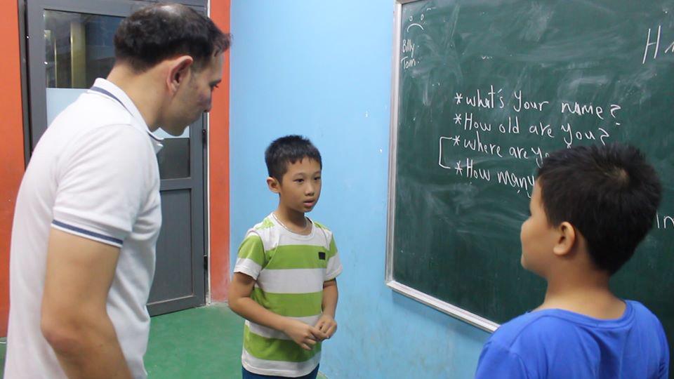 Tại sao chọn Happy School cho trẻ học tiếng Anh tại Nghi Lộc 