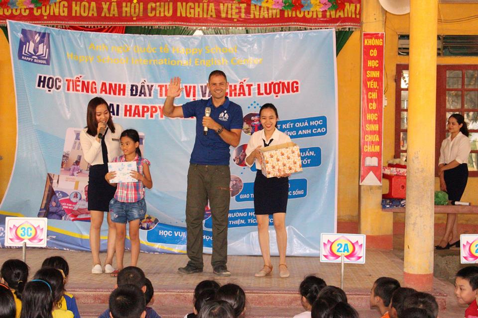 Chương trình được tổ chức tại trường THCS Quán Hành - Huyện Nghi Lộc