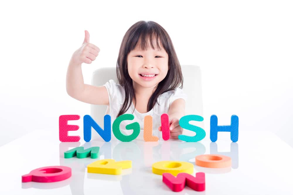 Dạy tiếng Anh cho bé 5 tuổi với những phương pháp hiệu quả